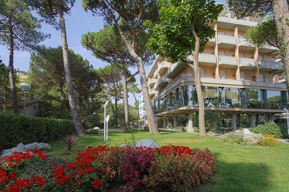 Hotel Michelangelo ミラノ・マリッティマ エクステリア 写真
